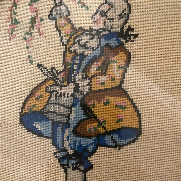 🍒🌸Adorable decorative needlework pieces - Picture 2 of 5